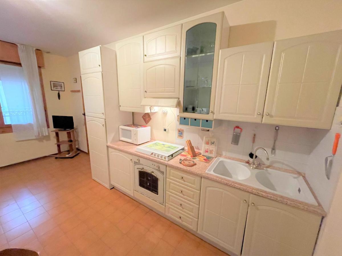 Condominio Miriam ビビオーネ エクステリア 写真