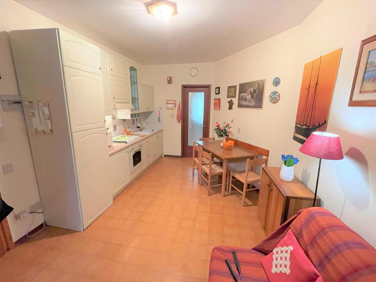 Condominio Miriam ビビオーネ エクステリア 写真